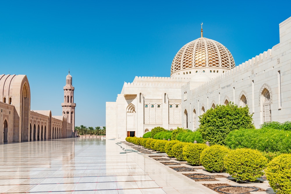 Sultan,Qaboos,Grand,Mosque,In,Muscat,,Oman.,Its,Construction,Finished